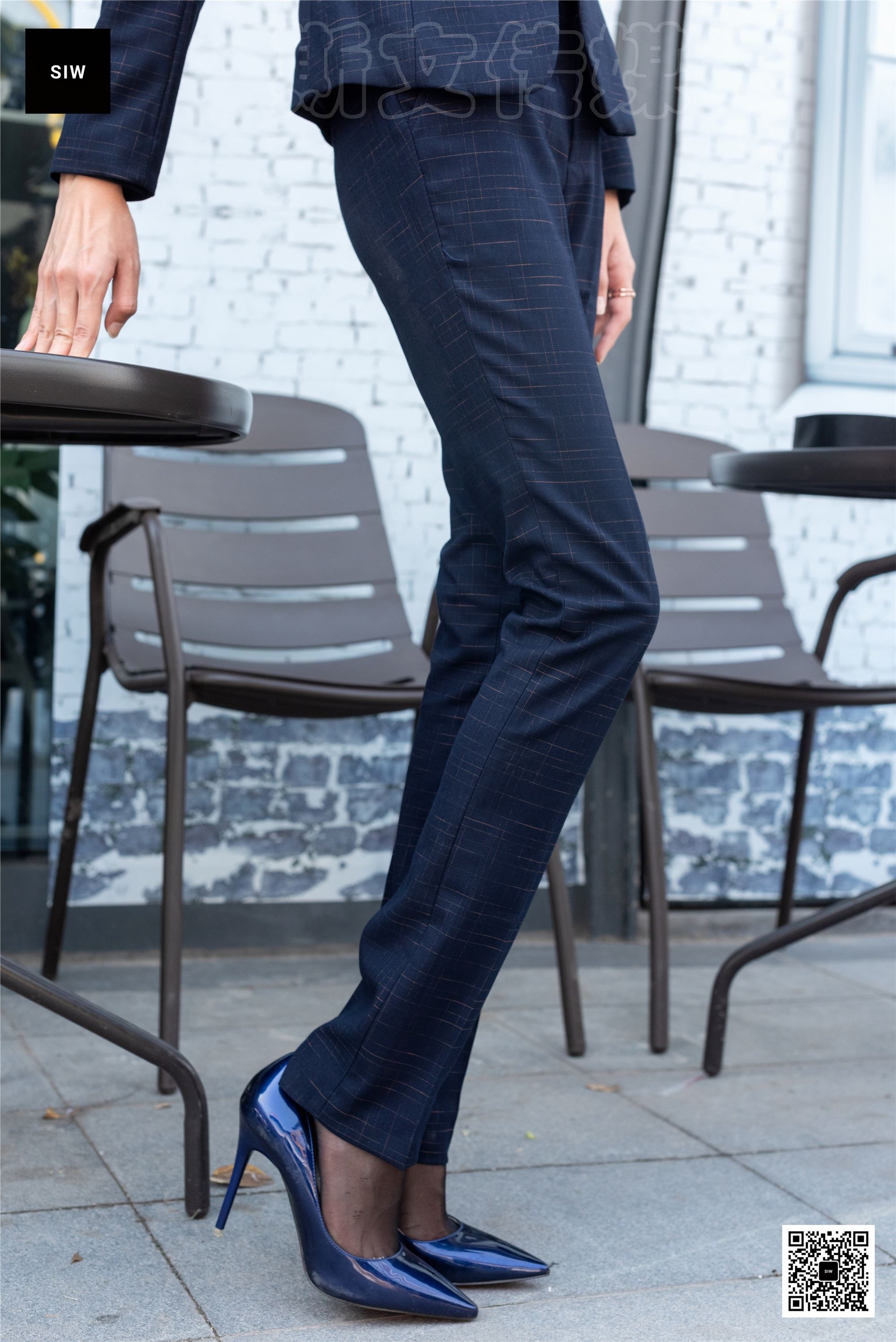 SIW斯文传媒 061 秋冬厚毛呢方格制服优雅修身西装套（蓉儿）